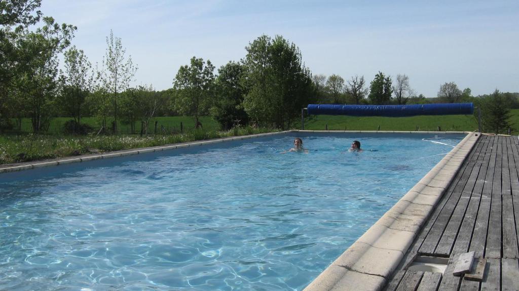Chambres D'Hotes Le Chintre Queyssel 外观 照片